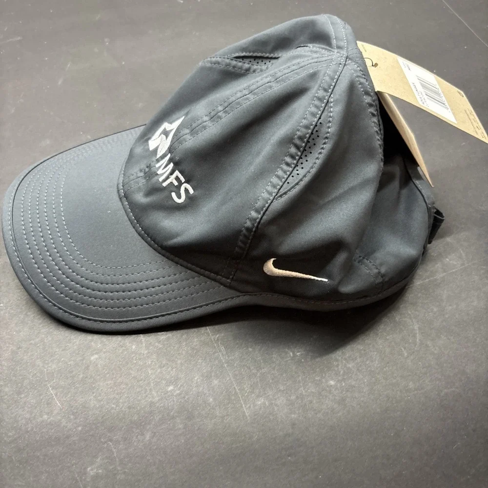 Nike Dri-Fit AeroBill Featherlight‎ Gray Adjustable Tennis MFS Investment Mgmnt